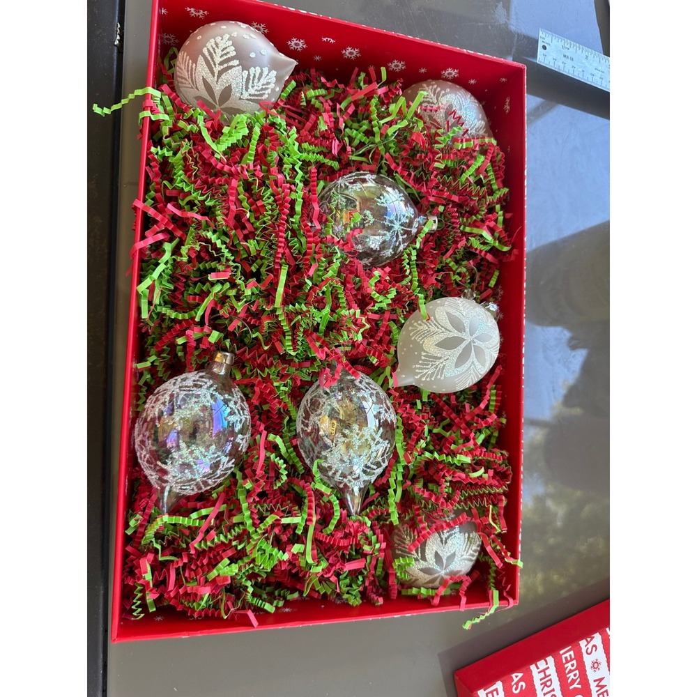 Set of 7
Iridescent Glitter Snowflake Christmas Ornaments Vintage Glass Style